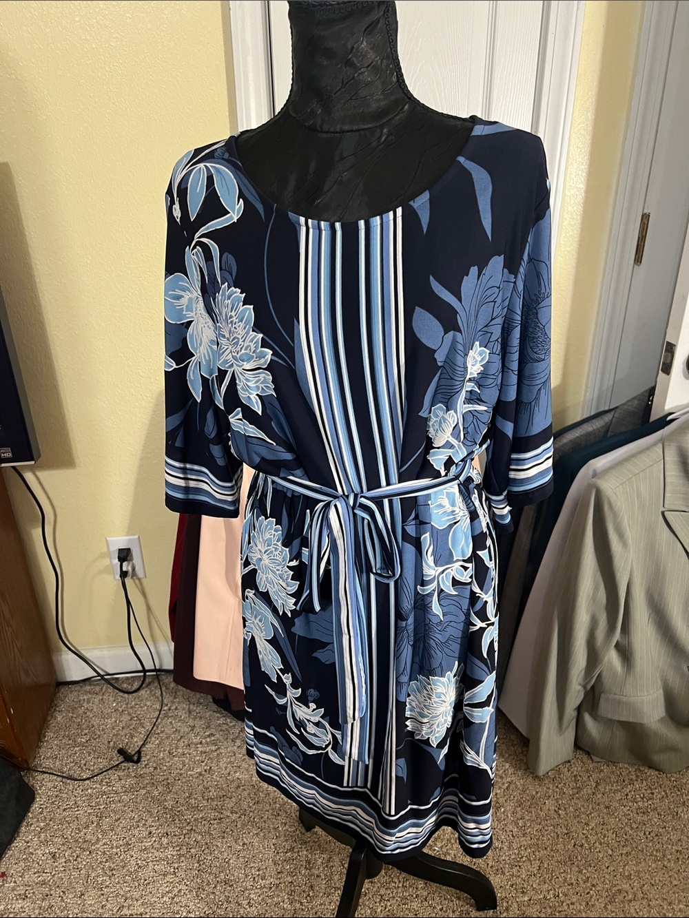 Studio One Navy & Light Blue Floral Tie-Waist Dress